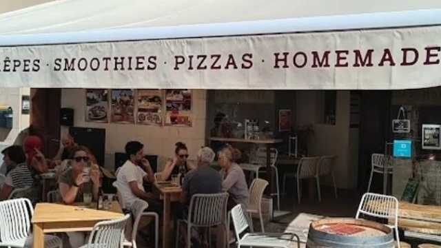 Ayudante de Camarero/a