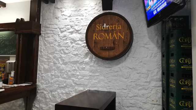 Ayudante/a de Camarero/a