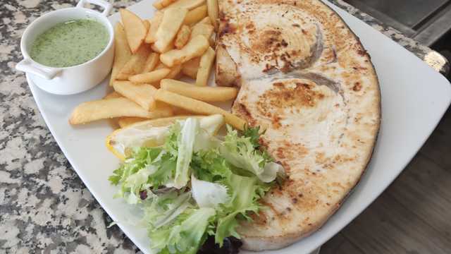 Camarero/a de Sala/Terraza