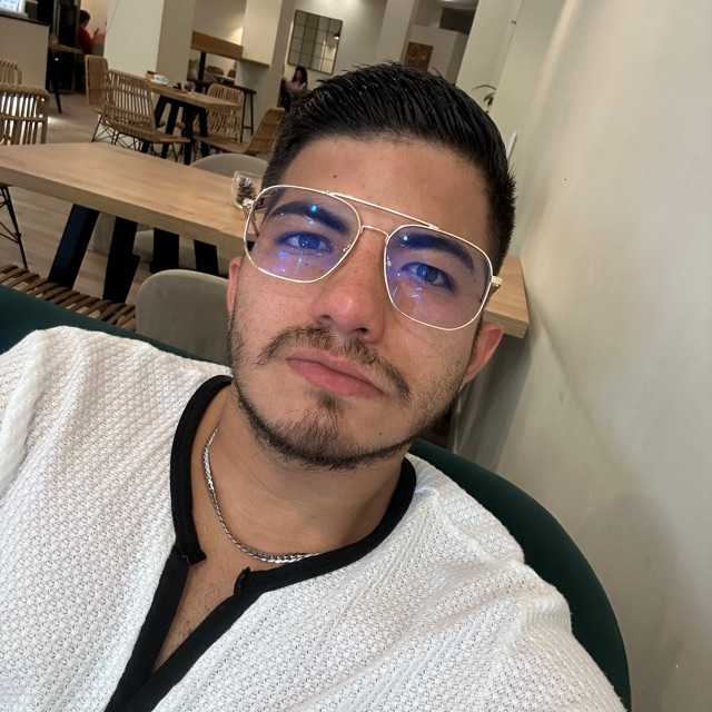 Candidate avatar