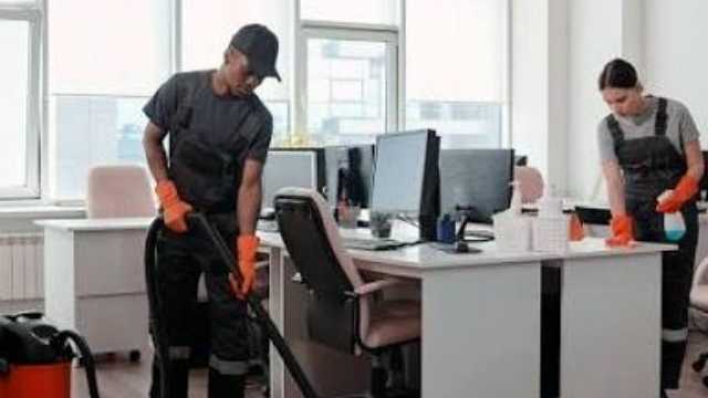 Office Cleaner