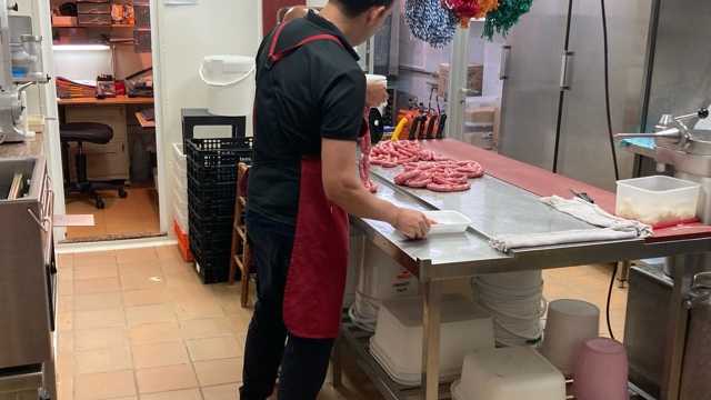 Ayudante/a de Carnicería