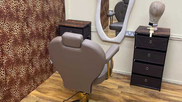 Experienced hair dresser