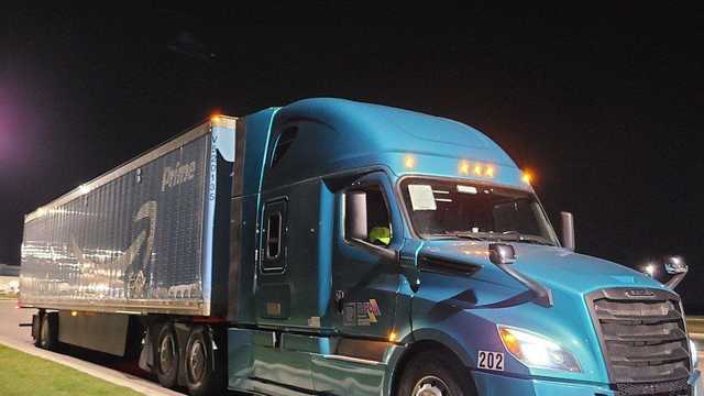 Now HIRING - CDL A Company Driver and Owner Operator