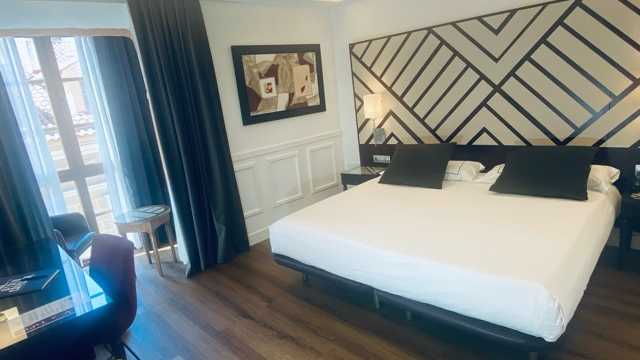 Cam de Pisos Polivalente 30H/S (con experiencia)