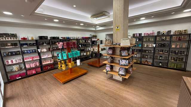 Dependiente/a de Tienda