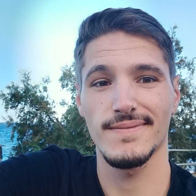 Candidate avatar
