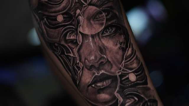 Tattoo Artist