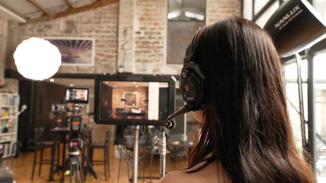 Maquillador/a profesional para spot de televisión en Barcelona