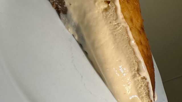 Camarero/a y Ayudante/a de Cocina