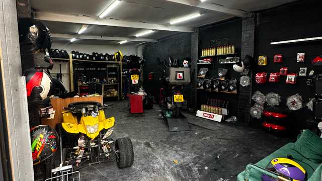 Motorcycle mechanic