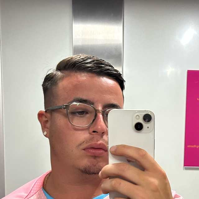 Candidate avatar