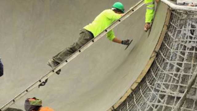 Oficial especialista constructor de skateparks
