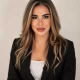 Stefania F. avatar icon