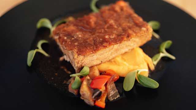 Cocinero/a y Ayudante/a de Cocina