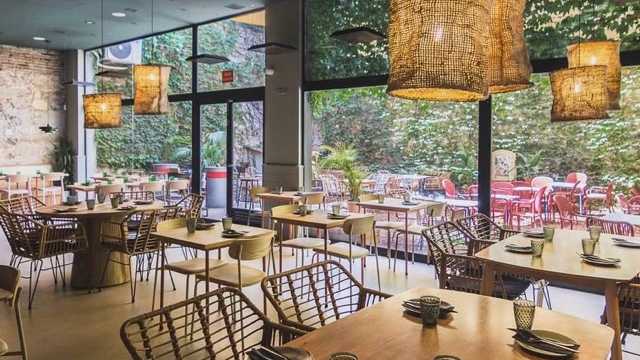 Camarera de sala / terraza