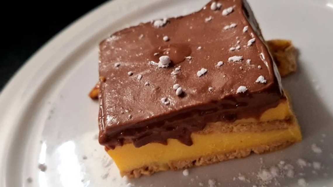 Restaurante céntrico cover image