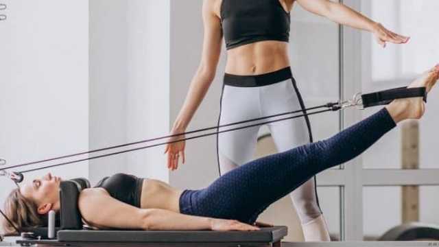 Monitor de pilates reformer