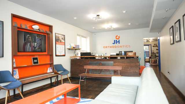 Front Desk Receptionist/Scheduler