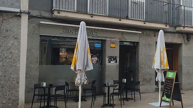 Ayudante/a de Cocina para Plancha y Freidora