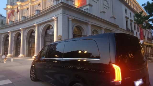 Conductor profesional – Transporte ejecutivo