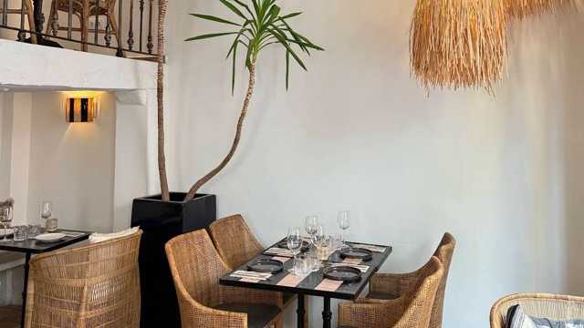 Ayudante/a de Cocina y Friegaplatos