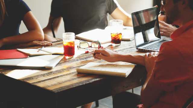 Comercial para Agencia de Marketing digital– ¡Crecimiento Real!