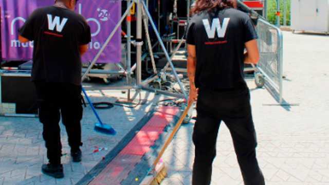 AUXILIAR DE LIMPIEZA PARA IMPORTANTE EVENTO MUSICAL