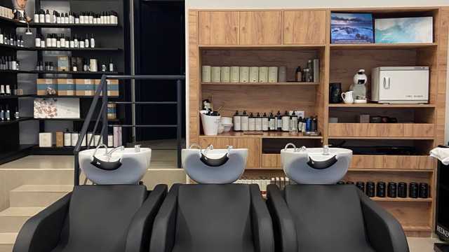 Peluquero/a y estilista
