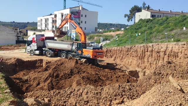 Operador de excavadoras y maquinaria de obra