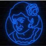 La madrisima E. avatar icon