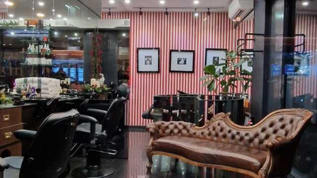 Barber
