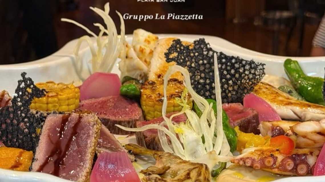 Gruppo La Piazzetta  (barcellona tenerife) cover image