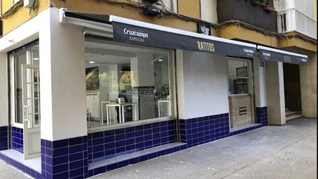 Cocinero/a y Ayudante/a de Cocina