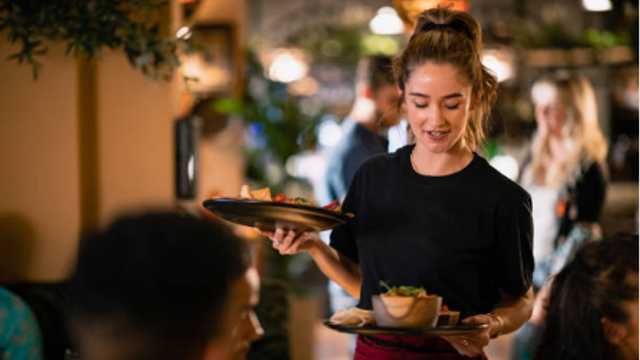 CAMARERO/A PARA RESTAURANTE DE TAPAS EN EL CLOT