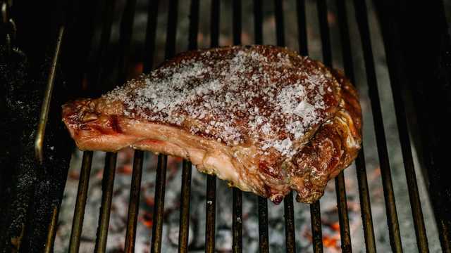 Ayudante de Camarero/a