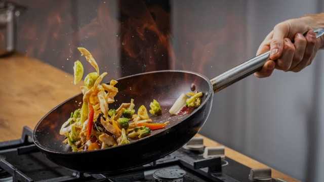 Ayudante/a de Cocina