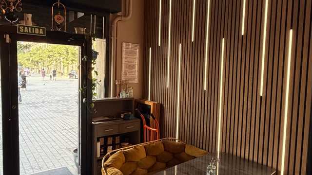 Barman / Barmaid