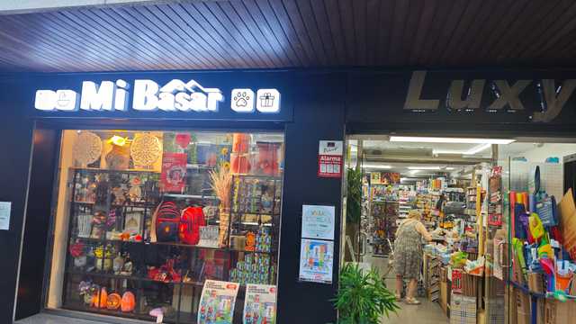 Dependiente de tienda / Atención al cliente