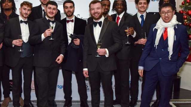 Sales and marketing representative