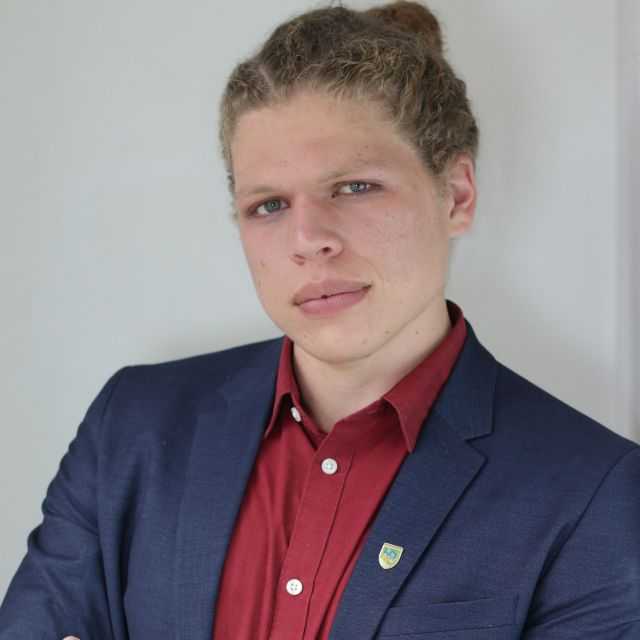Candidate avatar