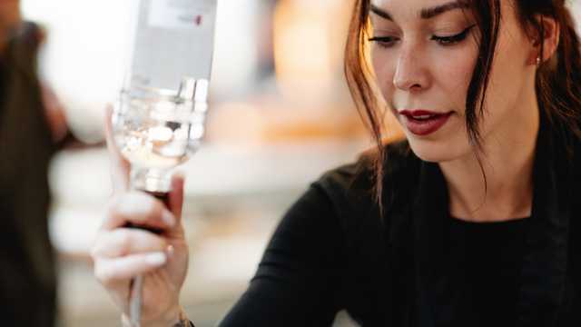 Barman / Barmaid