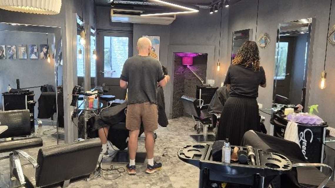 Oliver Stephens Organic Hair Salon cover image