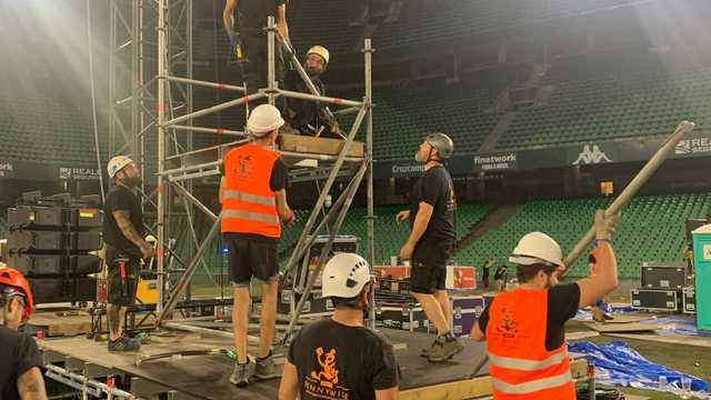 Auxiliar de montaje para eventos