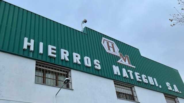 MOZO DE ALMACEN