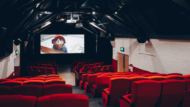 PART TIME PROJECTIONIST