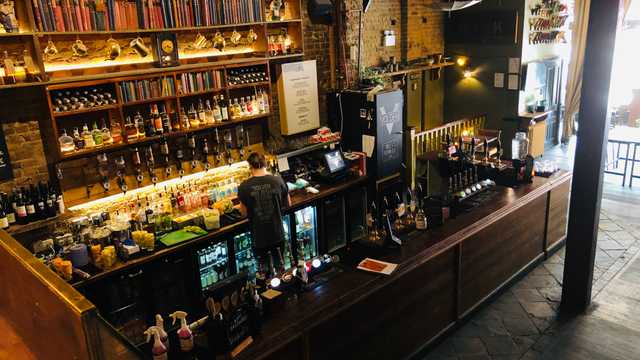 Bartender and Waiter / Waitress