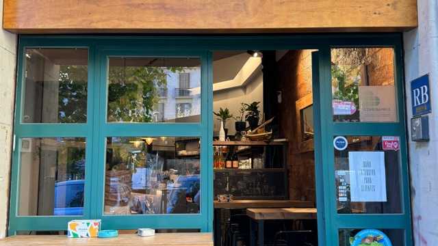 Ayudante de Camarero/a