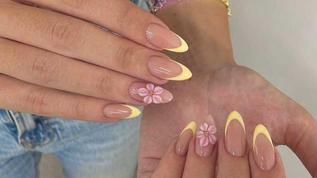 Manicurista con alta experiencia
