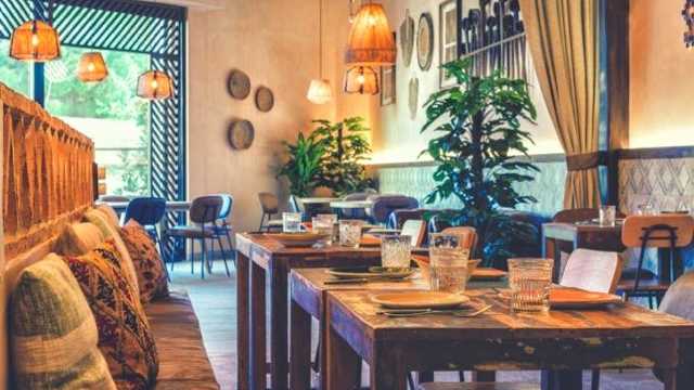 Ayudante de Camarero/a